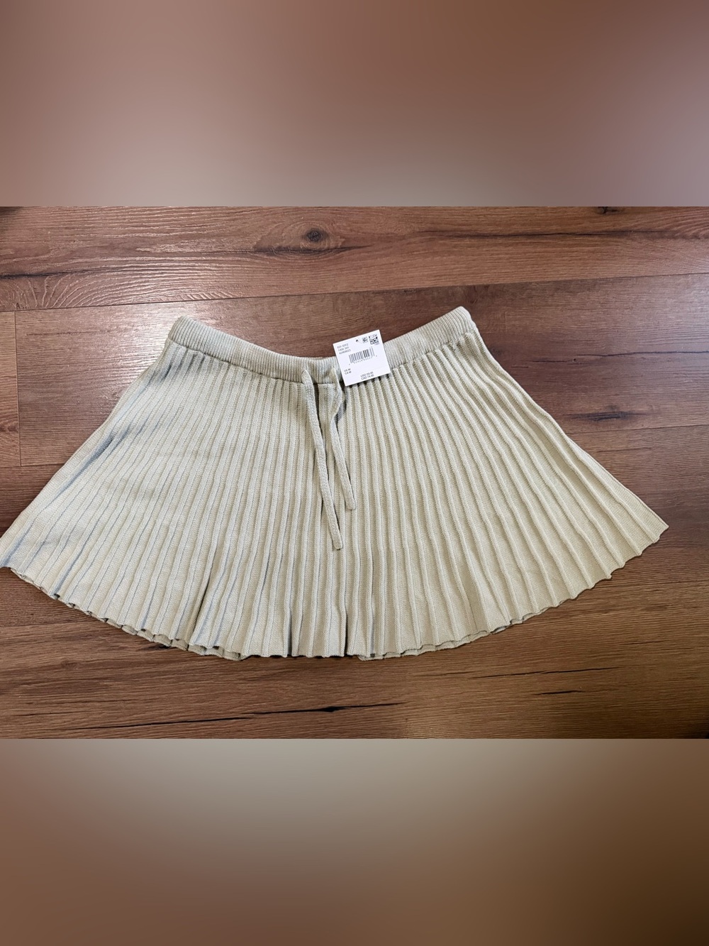 NWT Sz Medium Women’s Aerie Take Charge Sweater Skirt -sage green